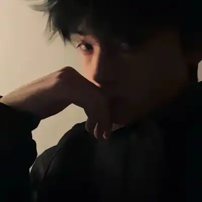 邱湛蓝